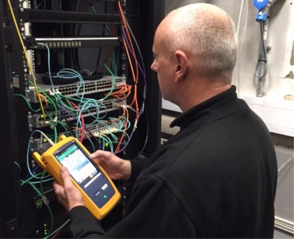 Fluke's OptiFiber Pro has SmartLoop technology to enable the testing of two fibres in a single test.